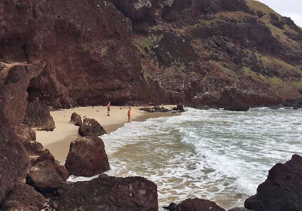 BAC_Isla-de-Pascua_Ovahe